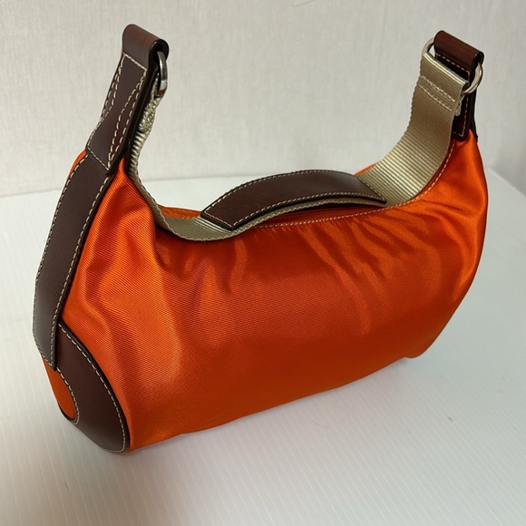 Lancel Paris (MCJE) Nylon Orange shoulder bag with Brown Leather Accents - Picture 2 of 13